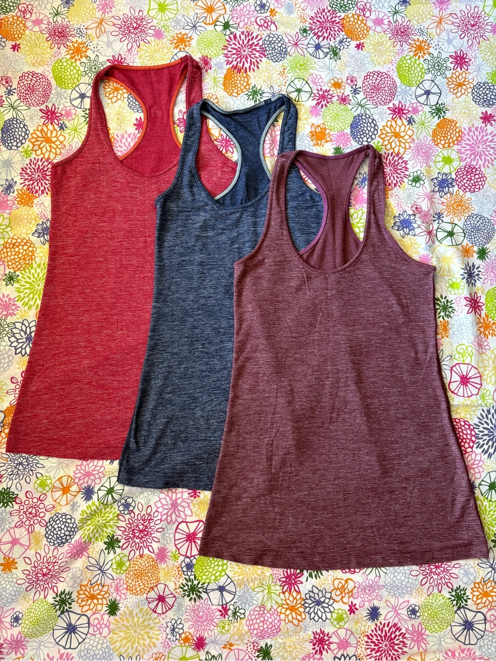 Lot 3💕 Sz4&6 Cool Racerback 🍋 Lululemon